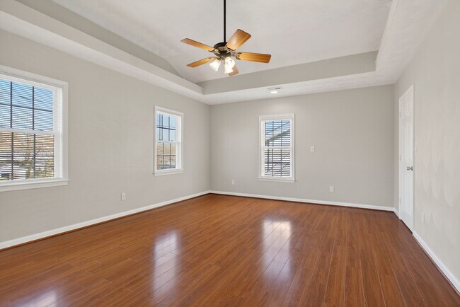 Building Photo - 2818 Tidewater Dr