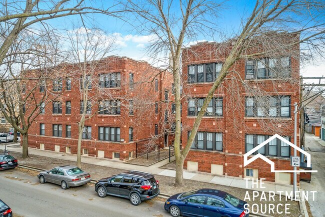 Building Photo - 2175 W Giddings St