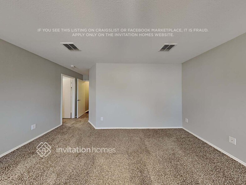 Building Photo - 5401 New Castleton Ln