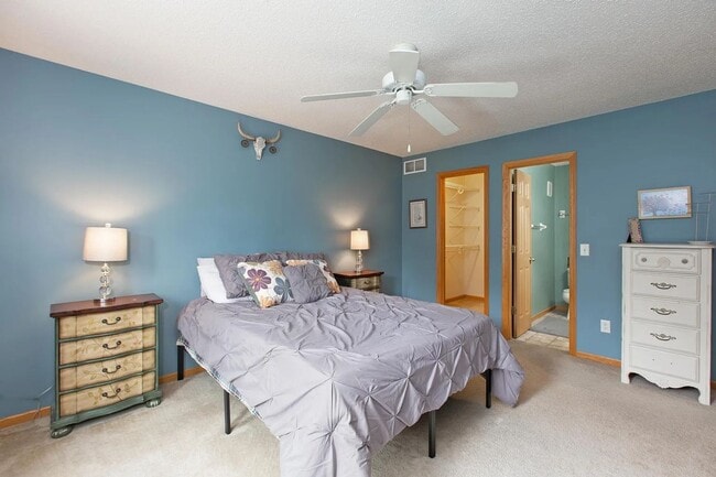 Building Photo - Spacious *2Bed*2Bath townhome Cottage Grove Available 7/1/26!