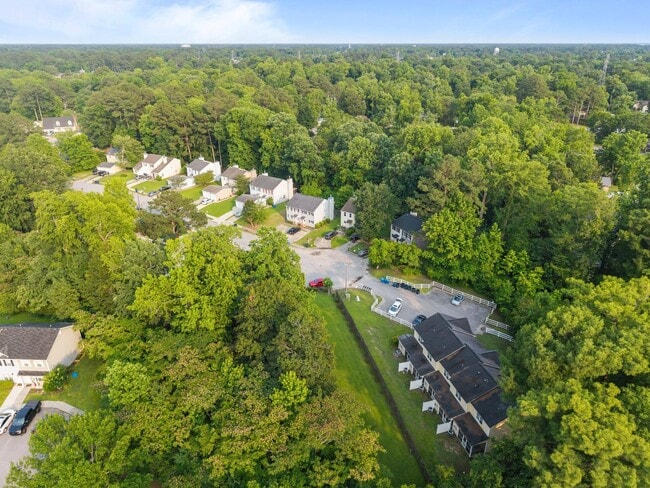 Building Photo - Welcome to Acorn Forest!