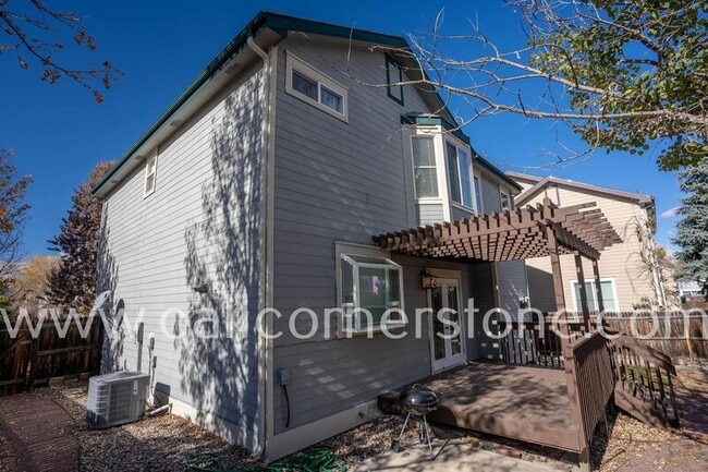 Building Photo - 6925 Blue Anchor Point