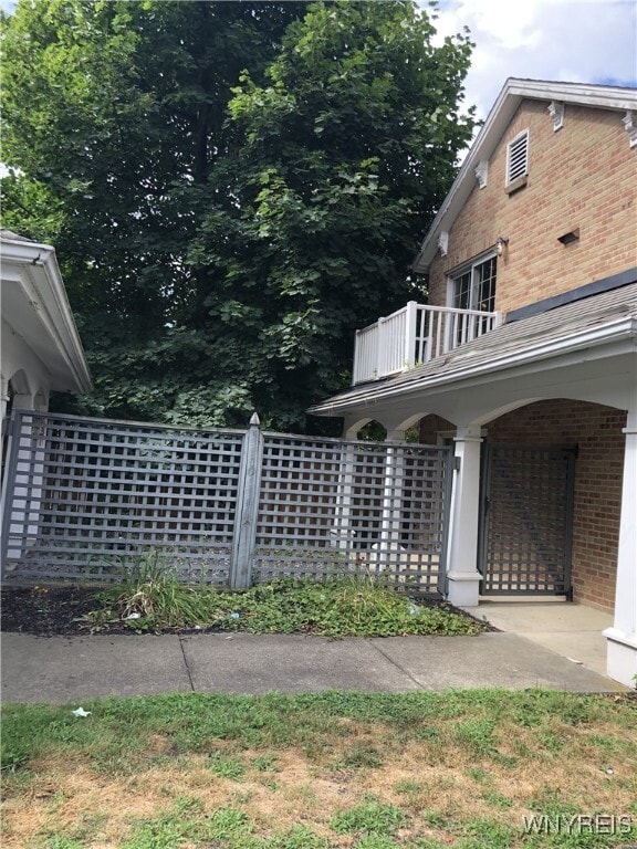 Primary Photo - 433 Linwood Ave