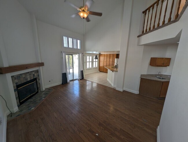 Building Photo - 8432 Airmont Ct