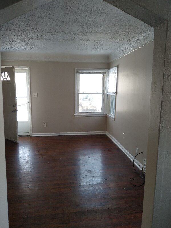 Building Photo - 13972 Marshall Ave