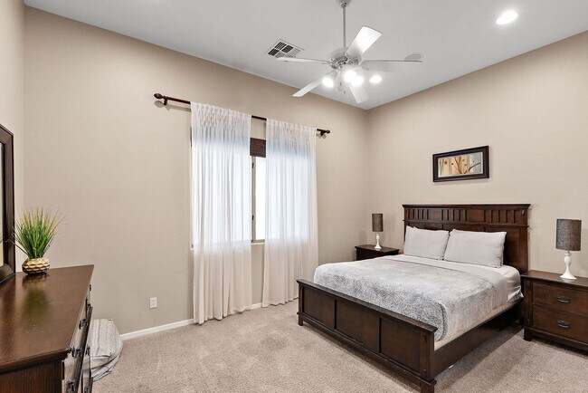 Building Photo - 4123 S Adelle