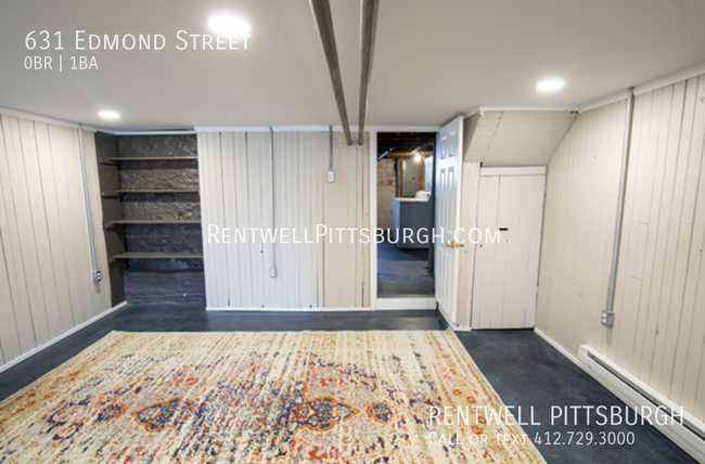 Building Photo - Studio Apartment in Bloomfield