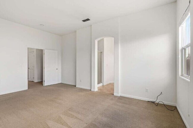 Building Photo - 7991 Springarden Wy