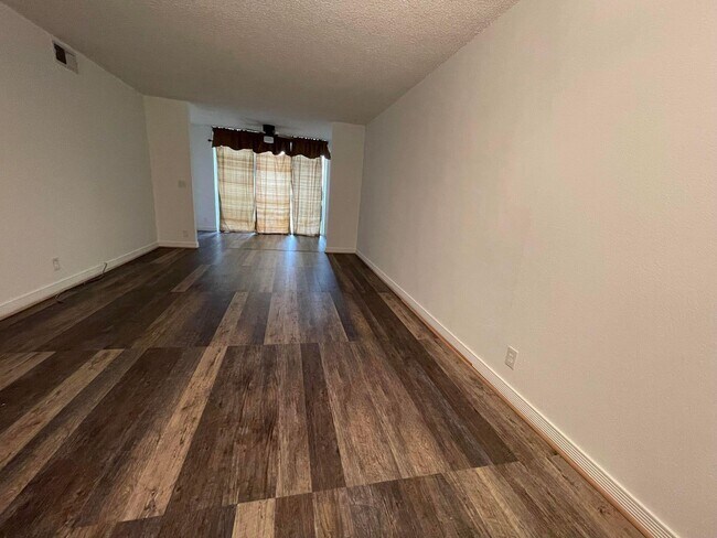 Building Photo - 7760 NW 50th St