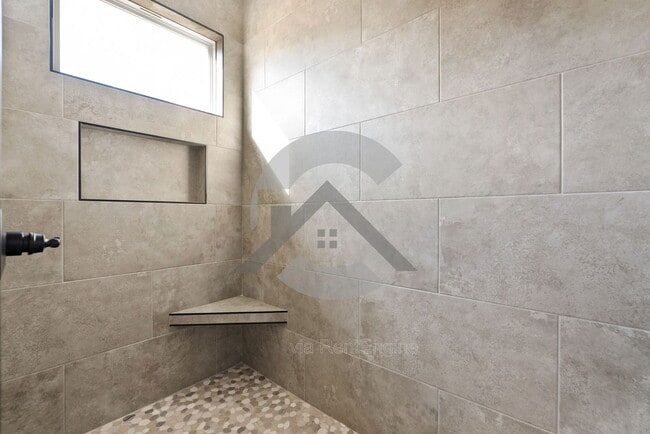 Building Photo - 10 Dragonfly Cv