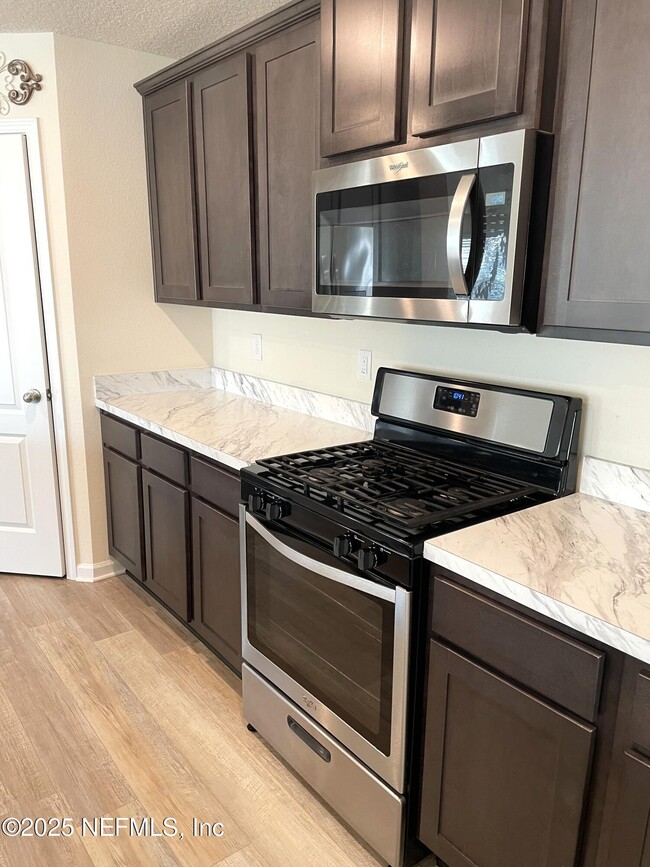 Building Photo - 272 Jarama Cir