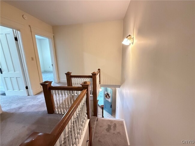 Building Photo - 56 E 5th St