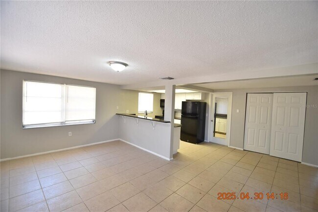 Building Photo - 3221 Topp Dr