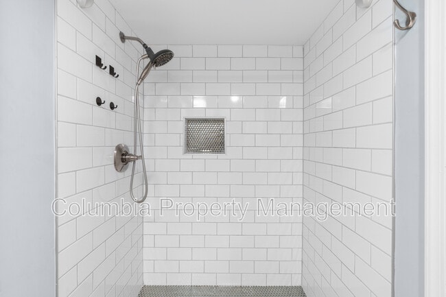 Building Photo - 1336 K St SE