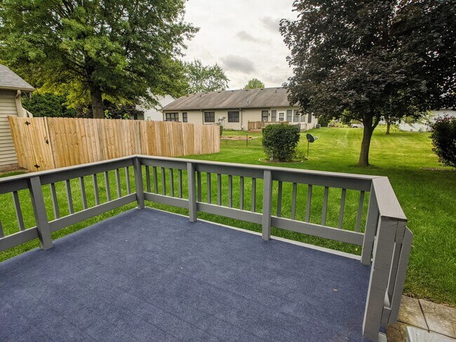 Building Photo - Charming 2 bed 1.5 bath home (duplex) in G...