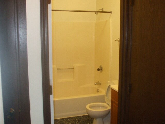 Building Photo - 1108 Melick Ave