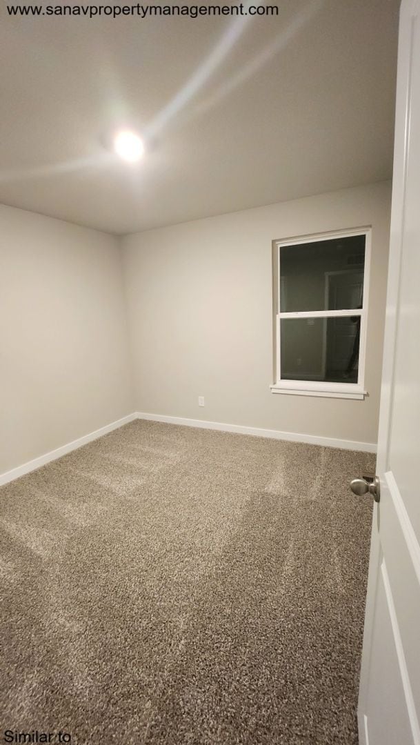 Building Photo - Unbeatable Location, RANCH HOME WITH 3 SPA...