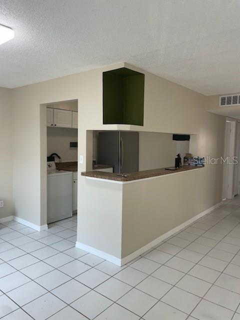 Building Photo - 9134 Tudor Dr