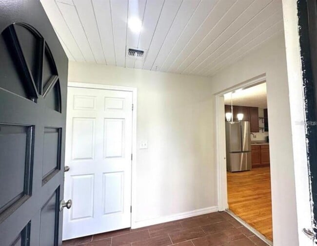 Building Photo - 2394 Orange Center Blvd