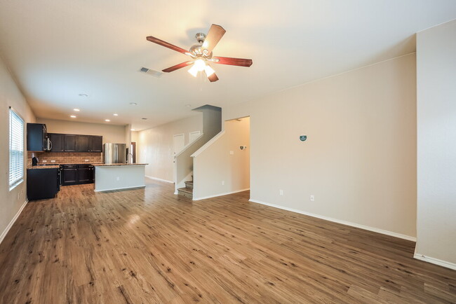 Building Photo - 2210 Marbach Woods