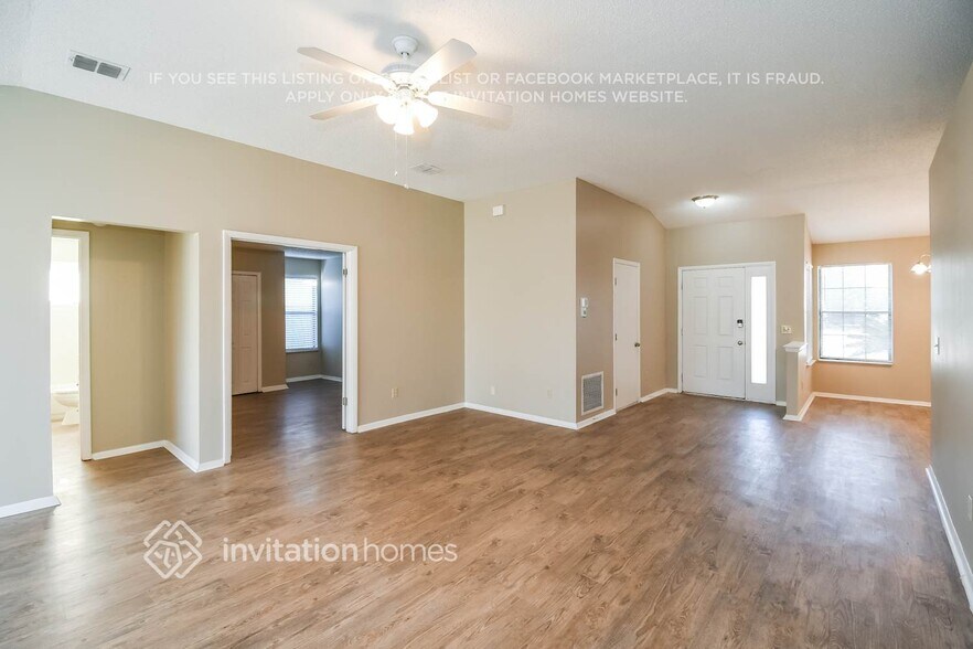 Building Photo - 8005 Weather Vane Dr