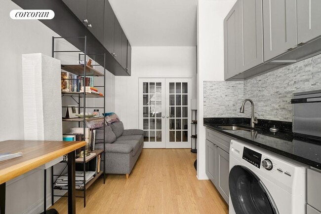 Primary Photo - 223 E 88th St