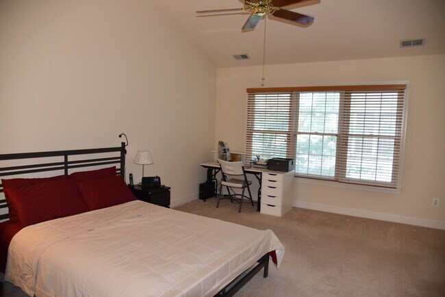 Building Photo - 4225 Timber Meadow Dr