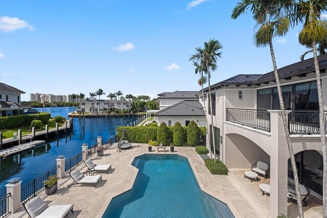 Building Photo - 7474 NE Bay Cove Ct