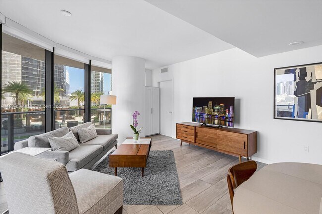 Building Photo - 45 SW 9th St