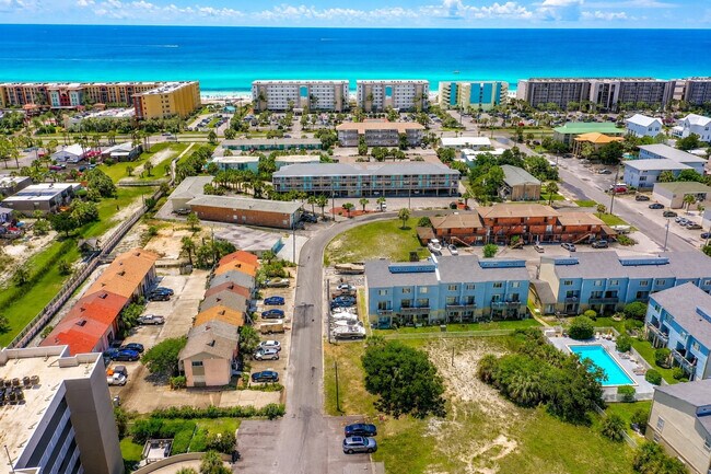 Building Photo - 928 Whelk Ct