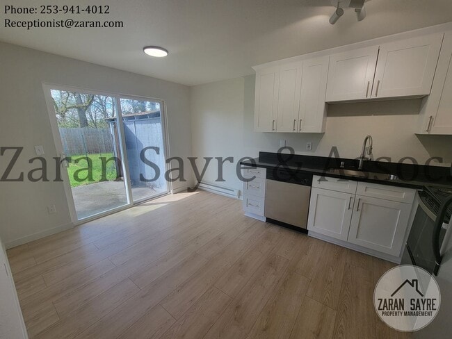 Building Photo - 11514 19th Ave Ct S