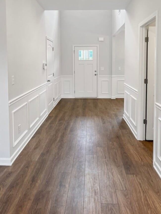 Building Photo - 2115 Teale Ln