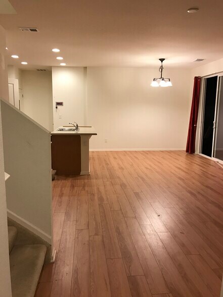 Building Photo - 1259 South Dallas Court