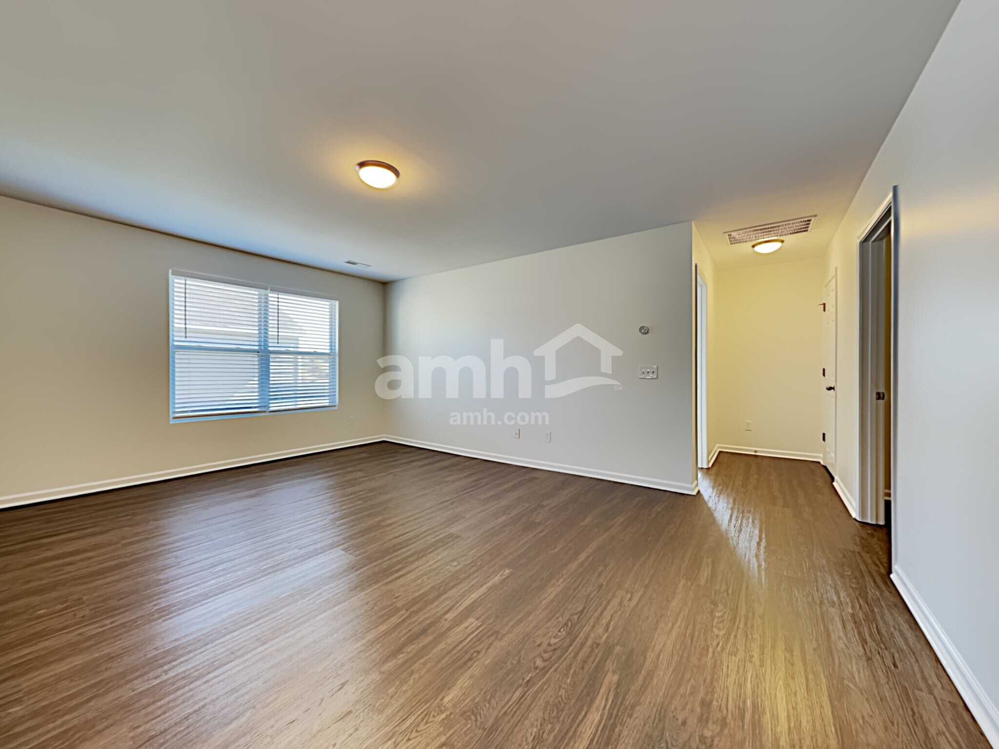 Building Photo - 341 Peters Creek Dr