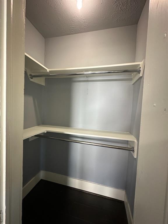 Building Photo - 118 N Drennan St