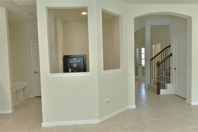 Building Photo - 5118 Kingship Ct