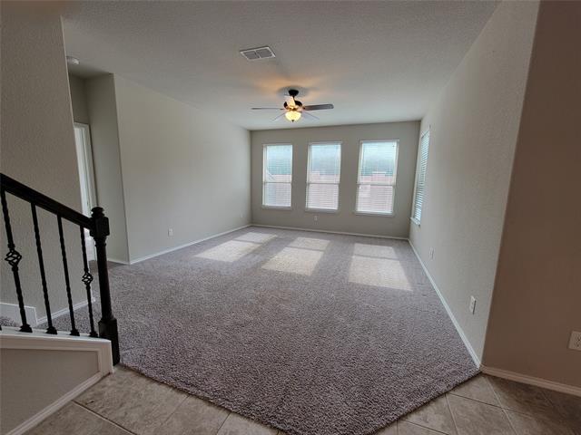 Building Photo - 4725 Redbud Dr