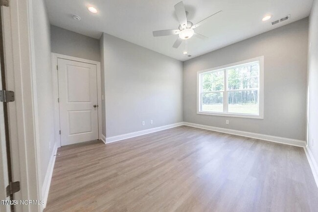 Building Photo - 53 Crew Ct