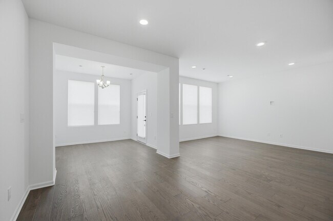 Building Photo - 5574 E Spaniel Dr
