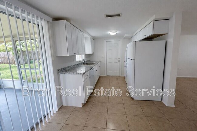 Building Photo - 3101 Matchlock Dr