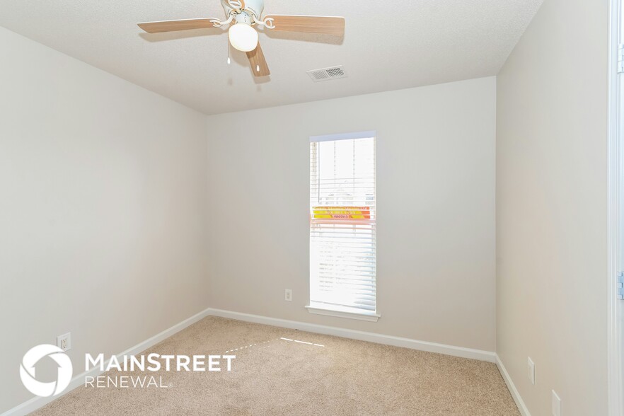 Building Photo - 8307 Grayce Dr