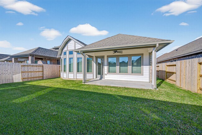 Building Photo - 1011 Shl Crk Trl