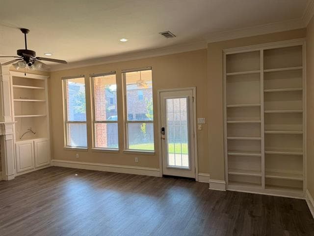 Building Photo - 2459 April Sound Ln