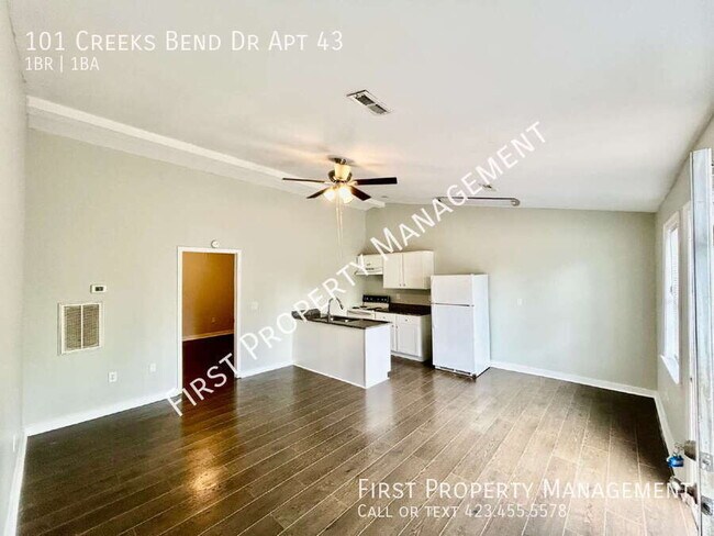 Building Photo - 101 Creeks Bend Dr