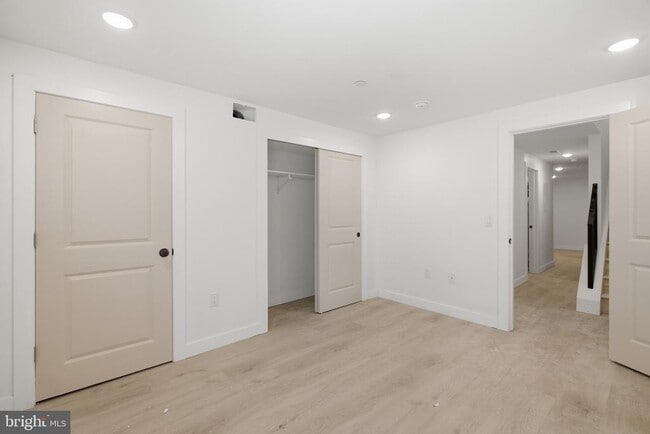 Building Photo - 2346 N 16th St