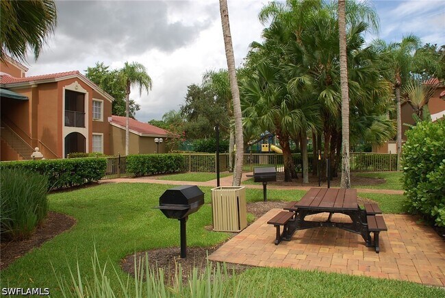 Building Photo - 1130 Reserve Way