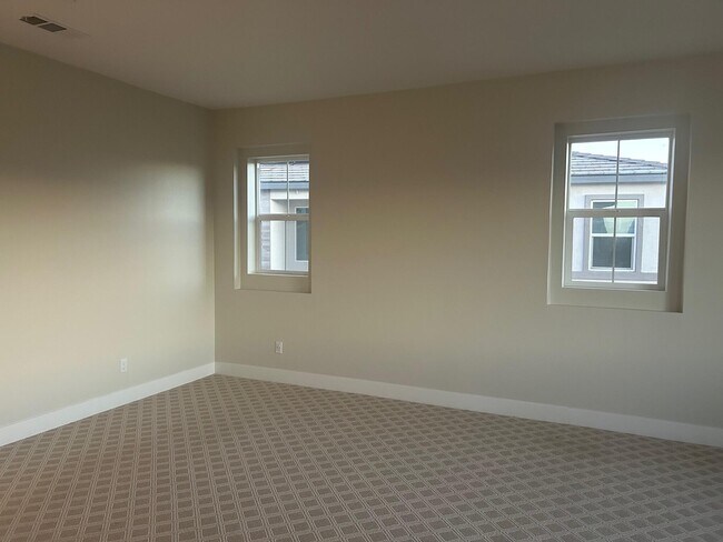 Building Photo - 43275 Passagio Lago Way