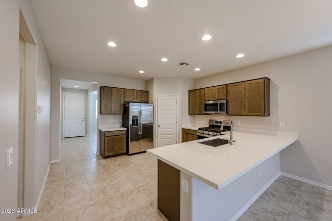 Building Photo - 5019 N 87th Dr