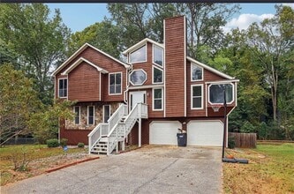 Building Photo - 270 St Simon's Cove