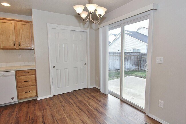 Building Photo - 3240 W Wave Dr